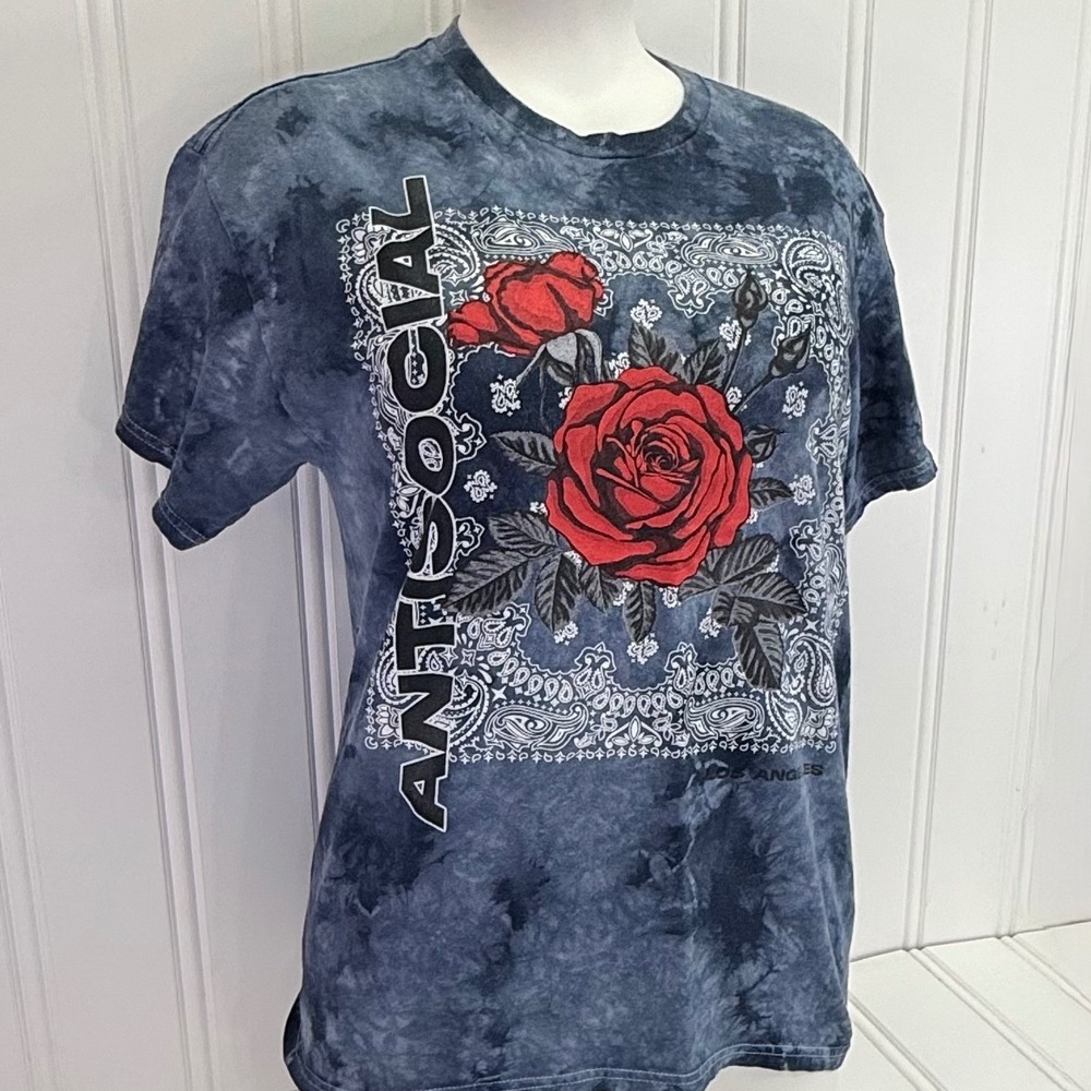Popular Poison Antisocial Rose Bandana Graphic T Shirt‎ Medium Blue Tie Dye